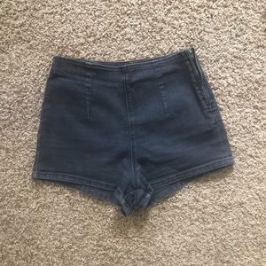 cute simple short forever 21 size M